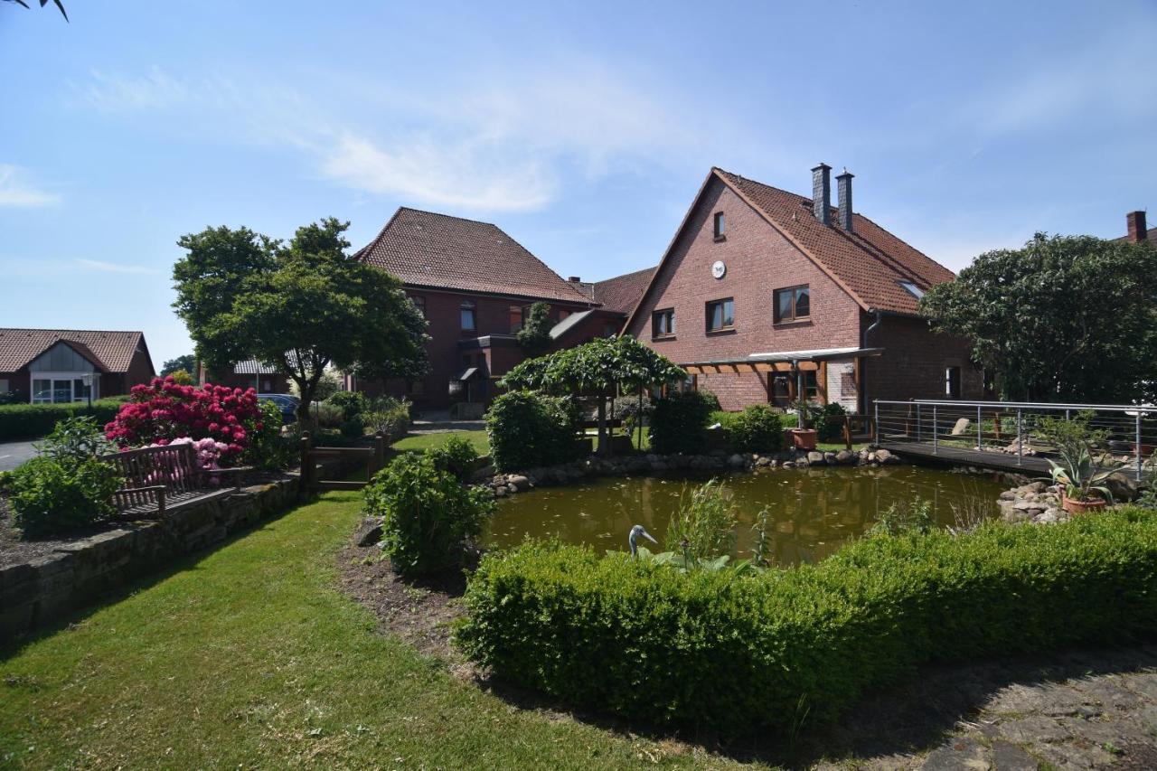 Gasthaus Deutsches Haus Garni 분스토트 외부 사진